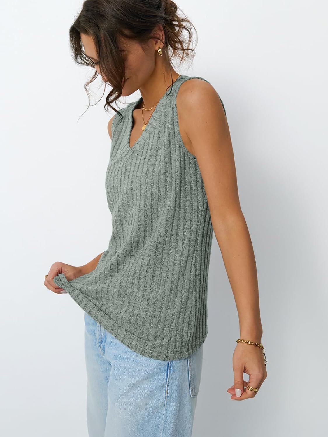 AUTOMET Womens Tank Tops Summer Sleeveless Shirts Spring 2025 V Neck Loose Fit Casual Clothes Trendy Fashion Outfits - Image 58