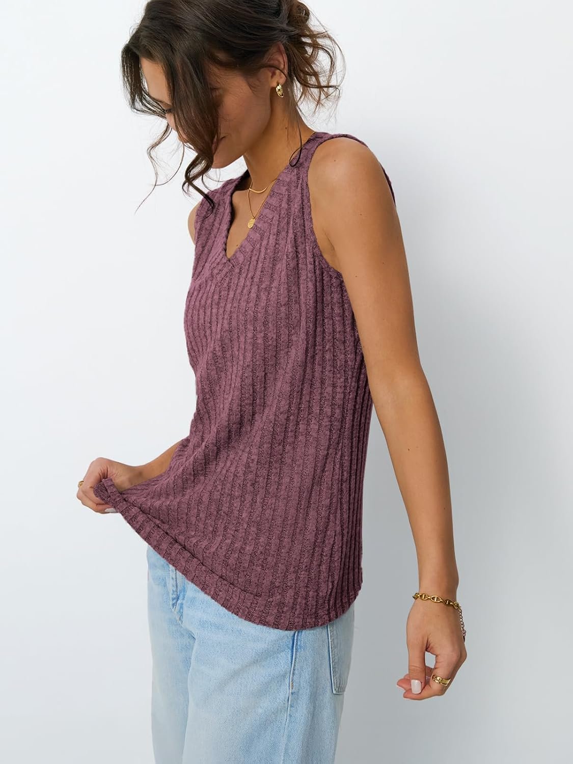 AUTOMET Womens Tank Tops Summer Sleeveless Shirts Spring 2025 V Neck Loose Fit Casual Clothes Trendy Fashion Outfits - Image 33