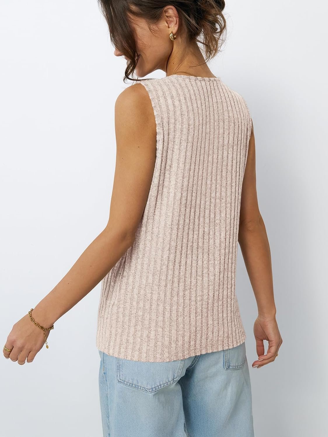 AUTOMET Womens Tank Tops Summer Sleeveless Shirts Spring 2025 V Neck Loose Fit Casual Clothes Trendy Fashion Outfits - Image 14