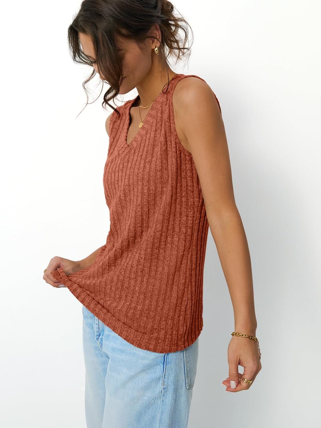AUTOMET Womens Tank Tops Summer Sleeveless Shirts Spring 2025 V Neck Loose Fit Casual Clothes Trendy Fashion Outfits - Image 3