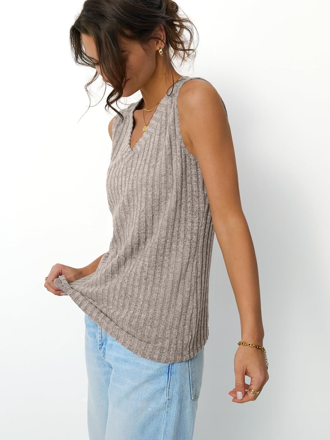 AUTOMET Womens Tank Tops Summer Sleeveless Shirts Spring 2025 V Neck Loose Fit Casual Clothes Trendy Fashion Outfits - Image 38